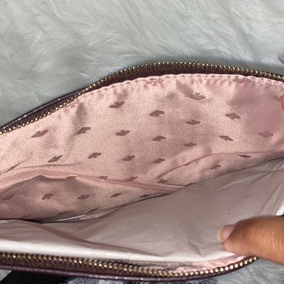 Kate Spade ♠️ clutch - Picture 3 of 3
